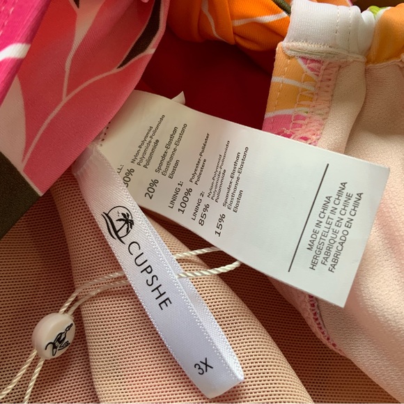 Cupshe One Piece Tie Back Tiny Cutout Swim Suit Hot Pink Tropical Pattern 3X NWT - Picture 7 of 9